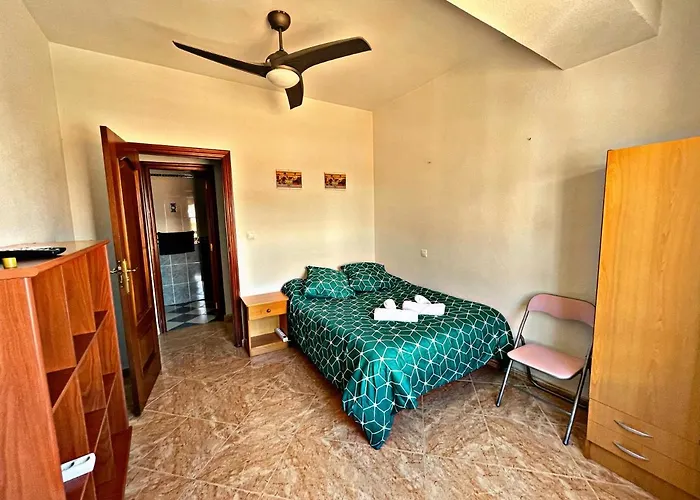 Damasco, Amplio Apartamento Cercano Al Centro